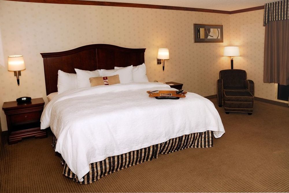 Hampton Inn & Suites By Hilton Manchester Bedford Cameră foto